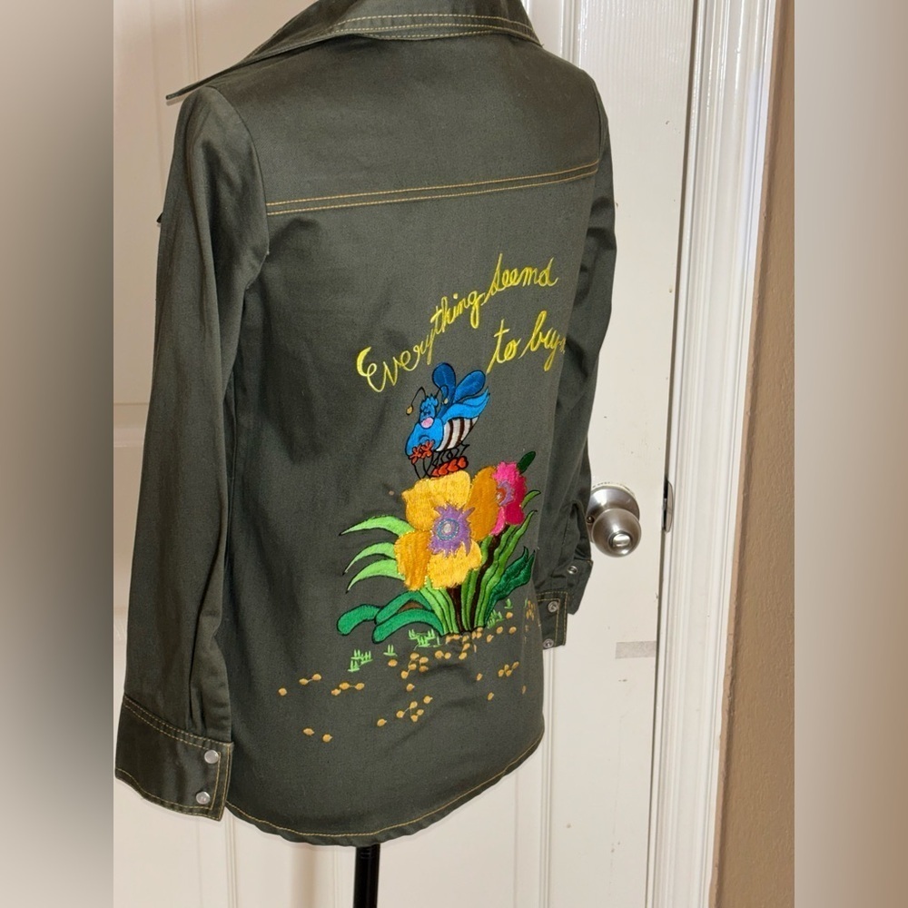 Vintage Ian By Shayne Blouse Shirt Top Size 9/10 Green Multi Embroidered Motif‌‌ - Picture 2 of 8
